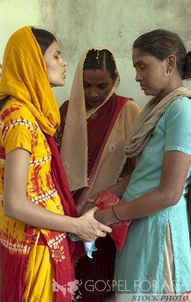 As Gospel for Asia-supported women missionaries share Christ's love, many women are experiencing the transforming grace of Christ.